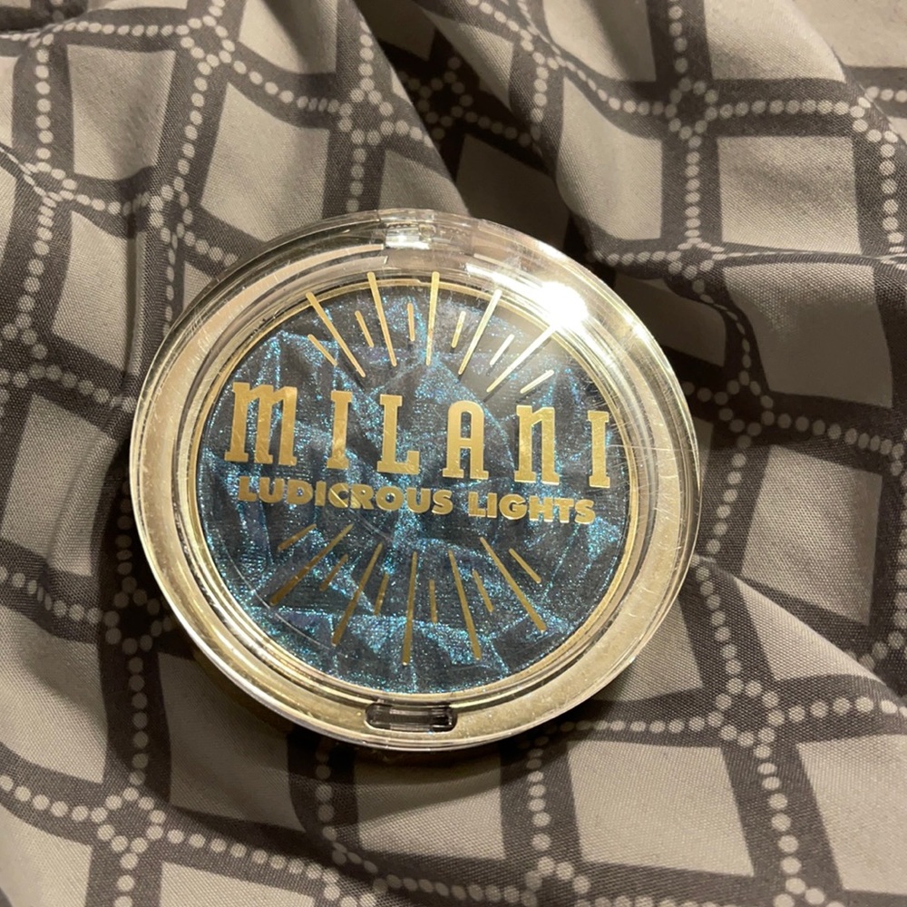 Milani Highlighter